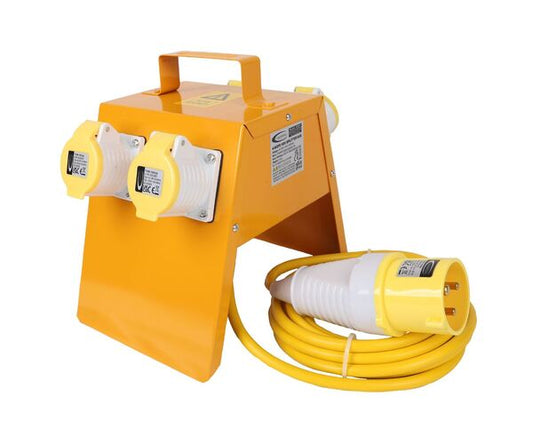 CONNEXIONS 110v  4 way splitter box - 5m, 2.5mm cable 10896