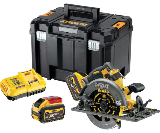 DEWALT 54v Circular saw - 190mm blade DCS579X2